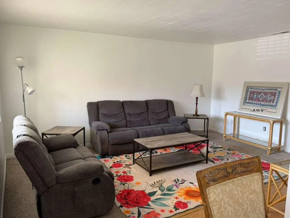 73062 Helen Moody Lane Palm Desert, CA 92260