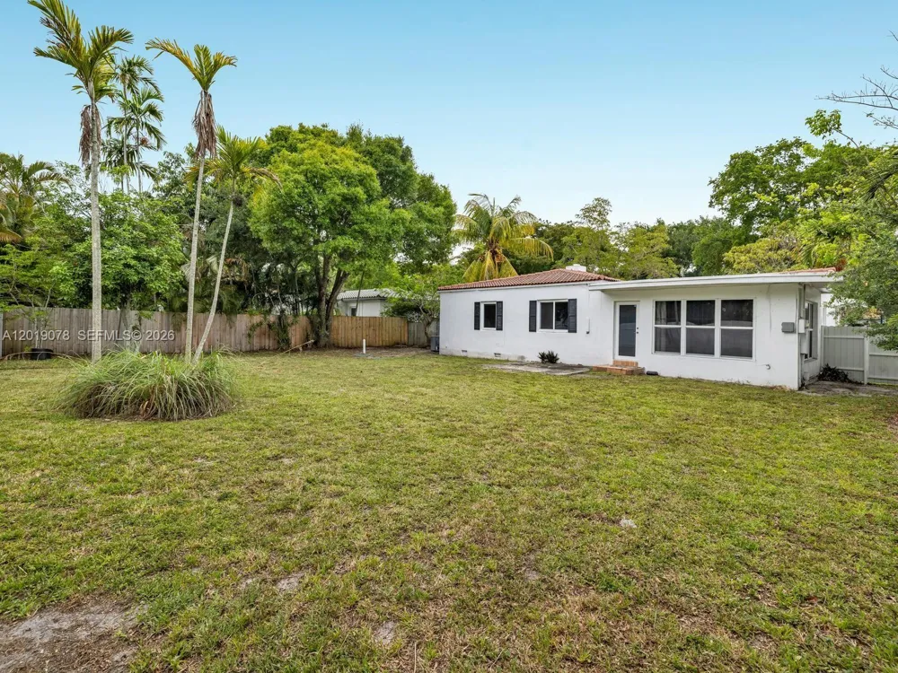 6 NW 106th St Miami Shores, FL 33150
