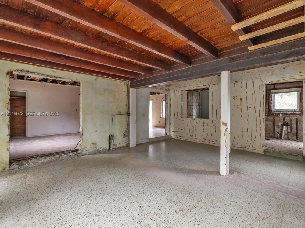 6 NW 106th St Miami Shores, FL 33150