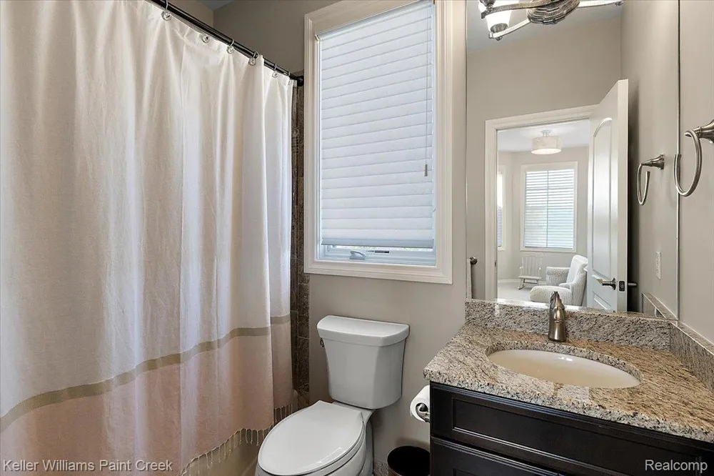 4838 Pinecrest Court Rochester City, MI 48306