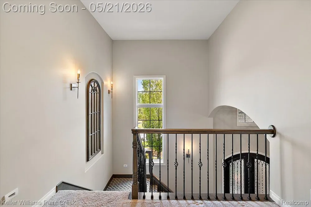 4838 Pinecrest Court Rochester City, MI 48306