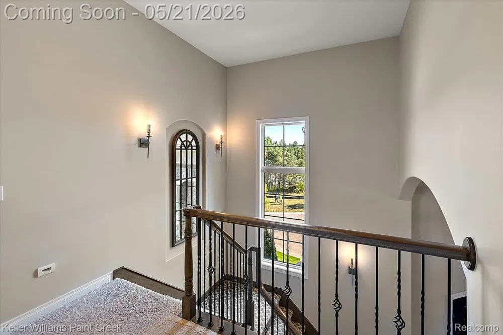 4838 Pinecrest Court Rochester City, MI 48306