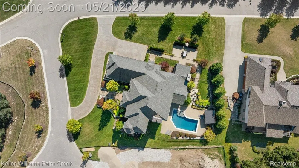 4838 Pinecrest Court Rochester City, MI 48306