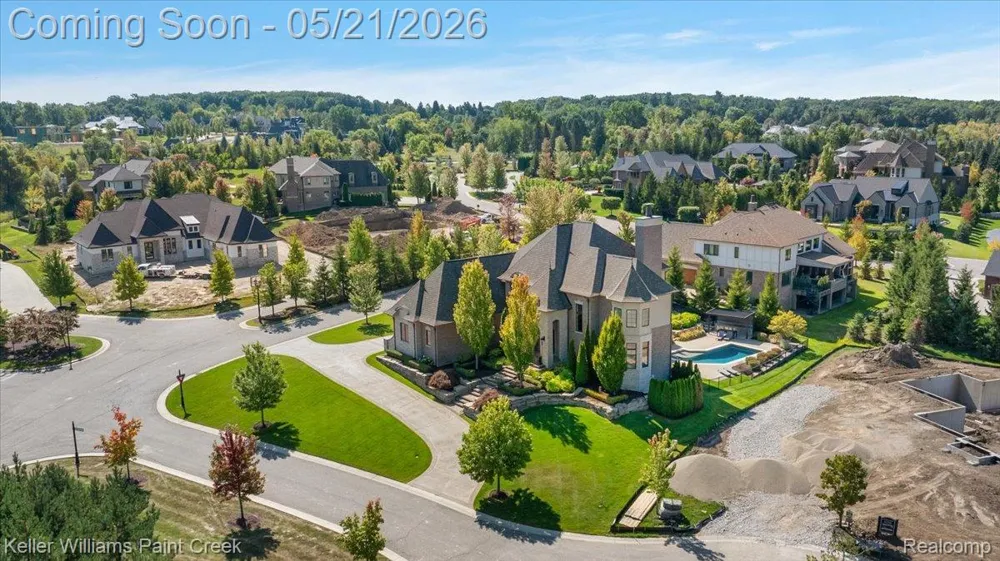 4838 Pinecrest Court Rochester City, MI 48306