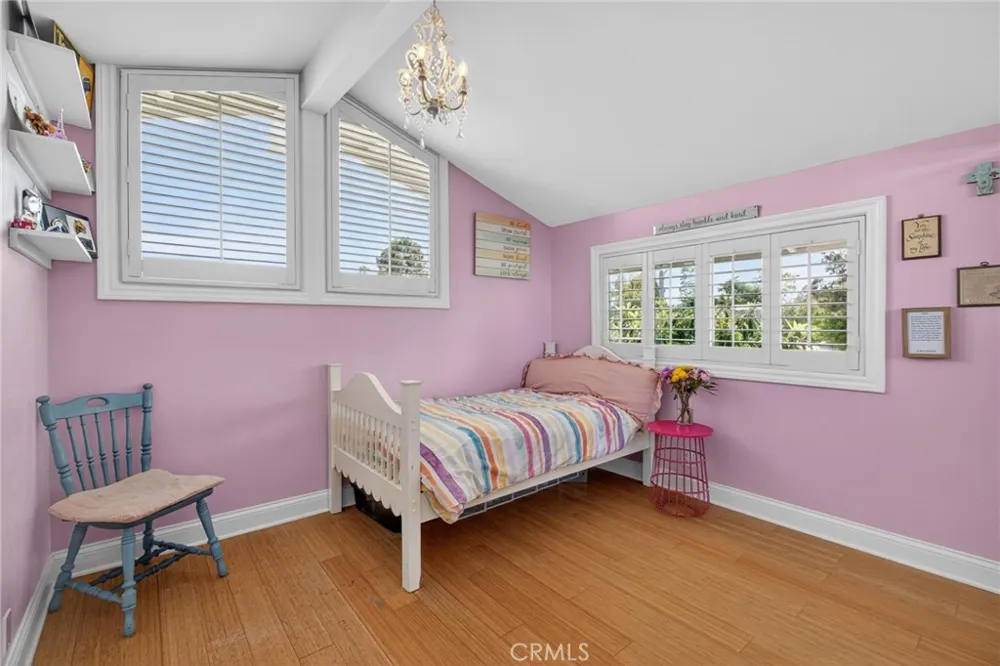 29512 Whitley Collins Rancho Palos Verdes, CA 90275