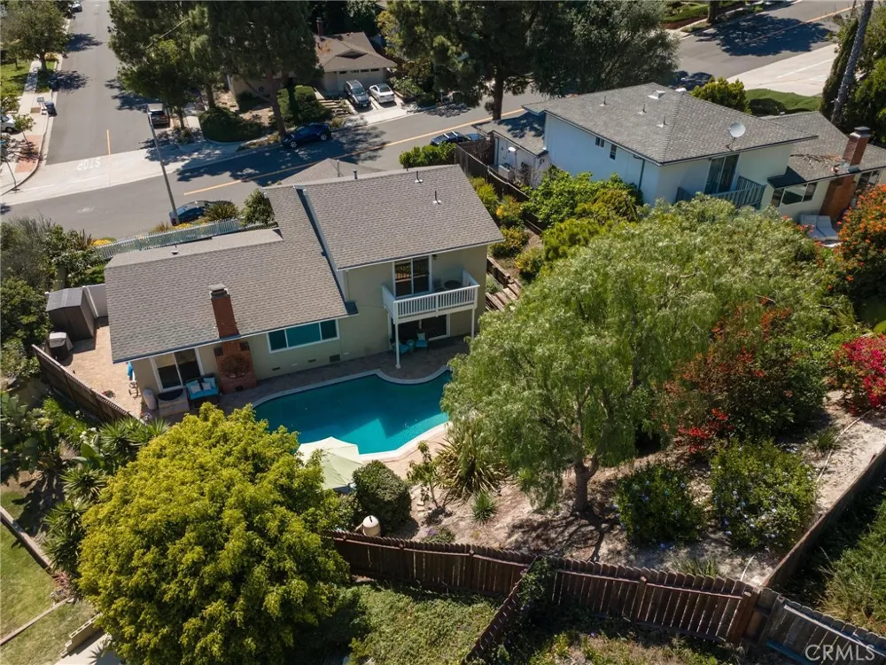 29512 Whitley Collins Rancho Palos Verdes, CA 90275