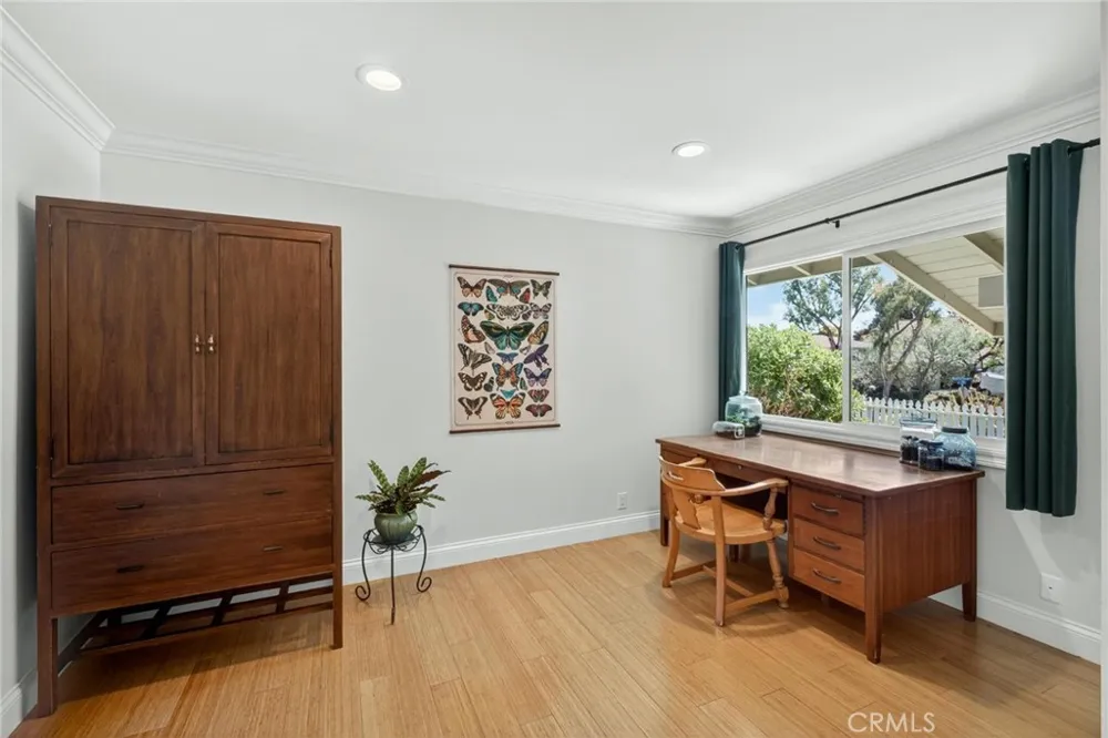 29512 Whitley Collins Rancho Palos Verdes, CA 90275