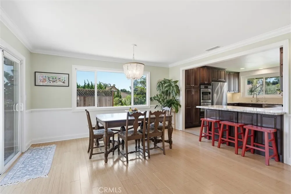 29512 Whitley Collins Rancho Palos Verdes, CA 90275