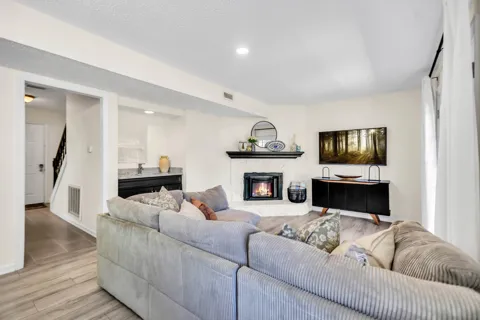 107 Maple Way