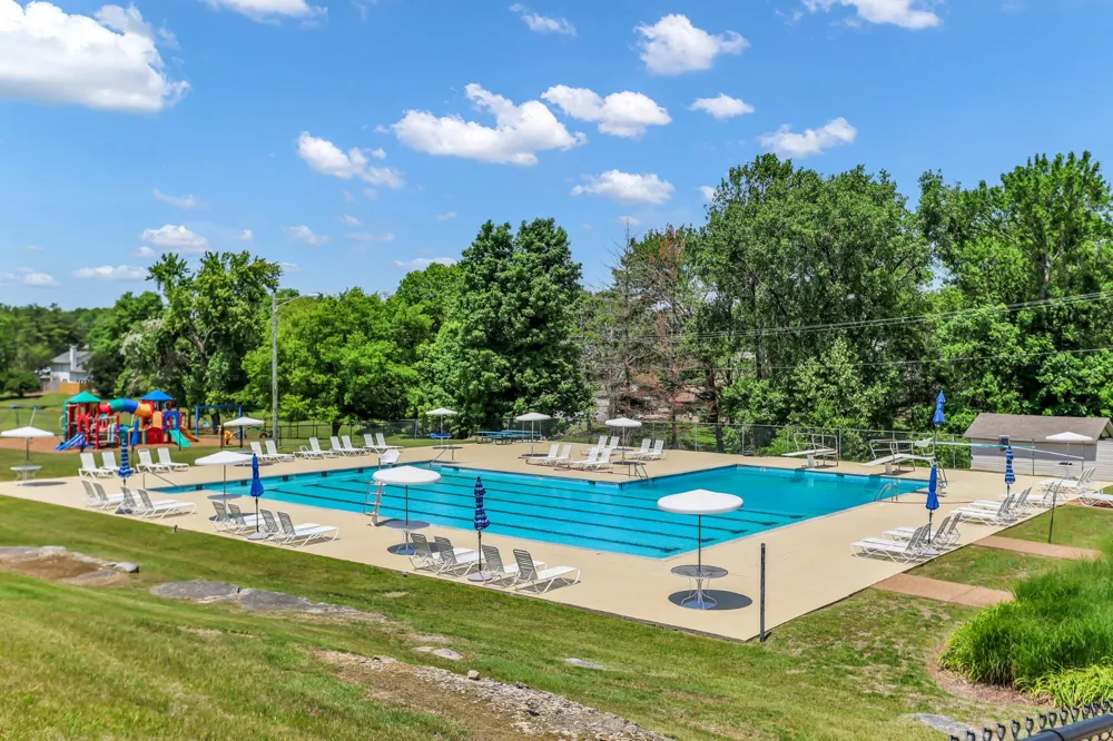 107 Maple Way Hendersonville, TN 37075