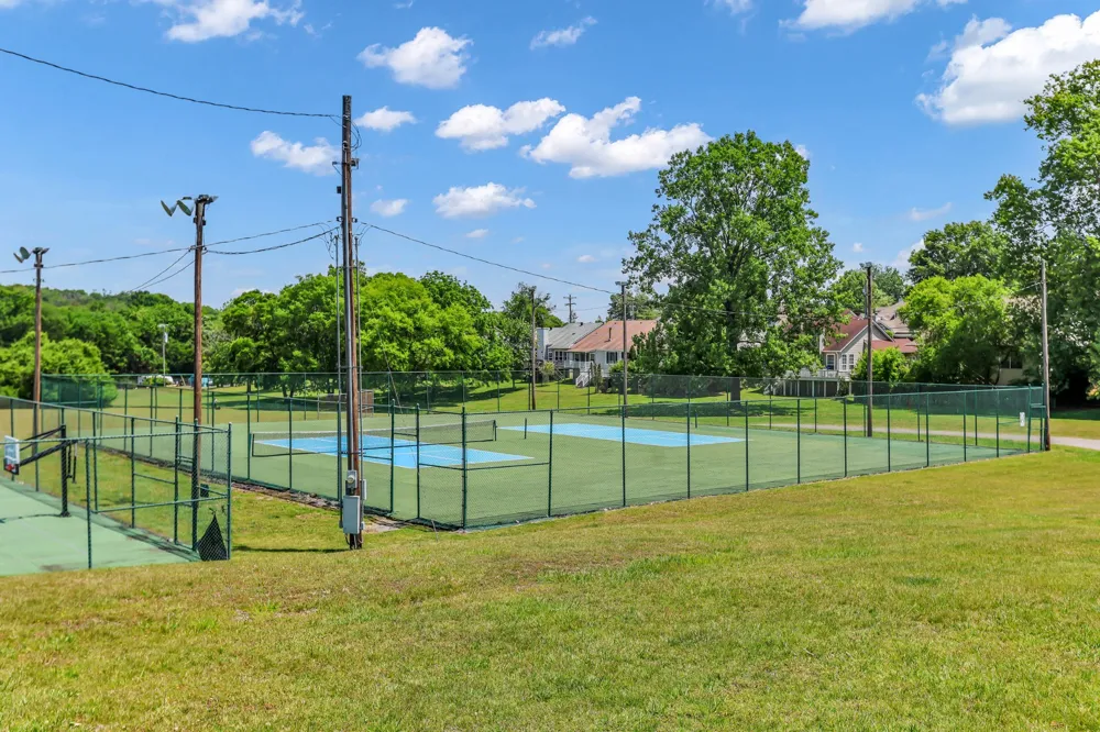107 Maple Way Hendersonville, TN 37075