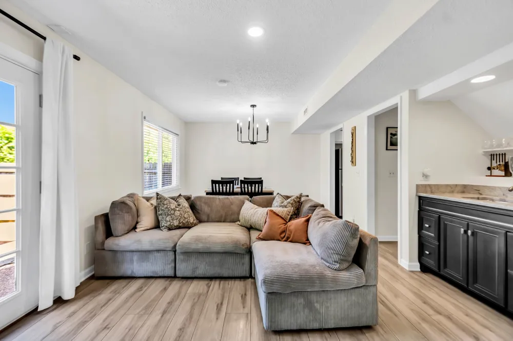 107 Maple Way Hendersonville, TN 37075