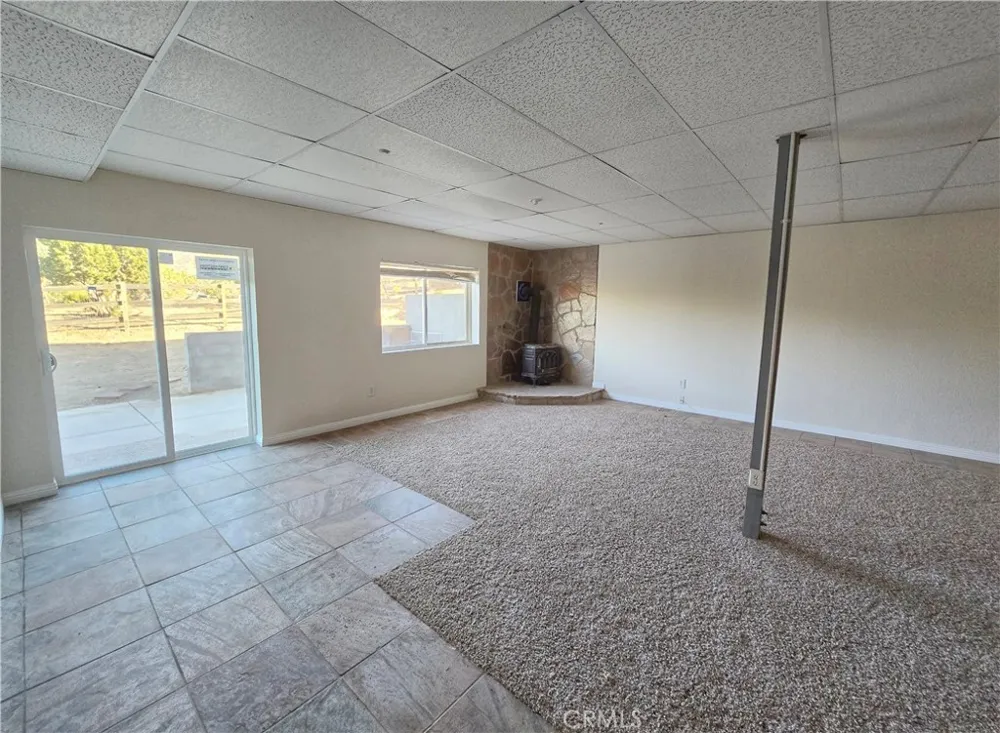 29422 125th E Pearblossom, CA 93553