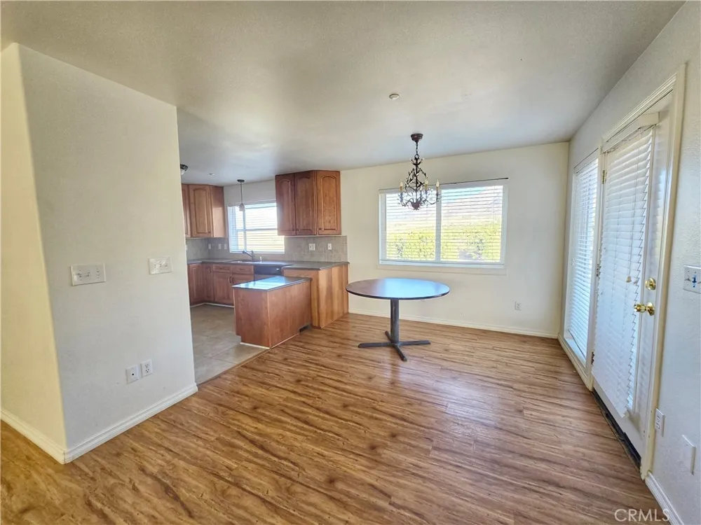 29422 125th E Pearblossom, CA 93553