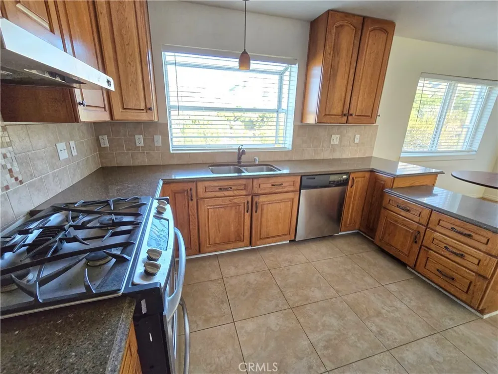 29422 125th E Pearblossom, CA 93553