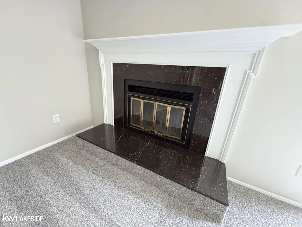 616 byron ct Road Rochester City, MI 48307