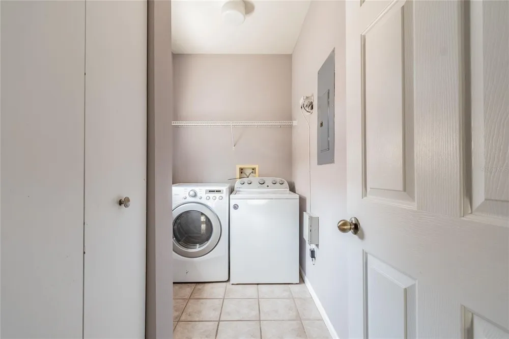 2265 PORTOFINO PLACE #21-212 Palm Harbor, FL 34683
