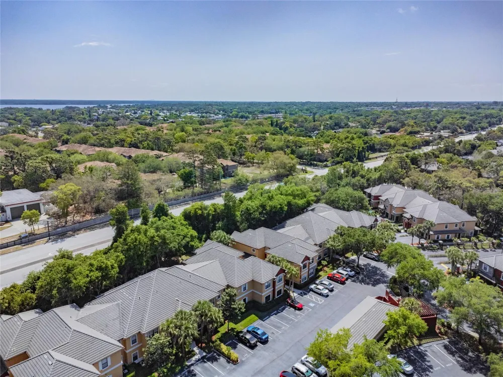 2265 PORTOFINO PLACE #21-212 Palm Harbor, FL 34683