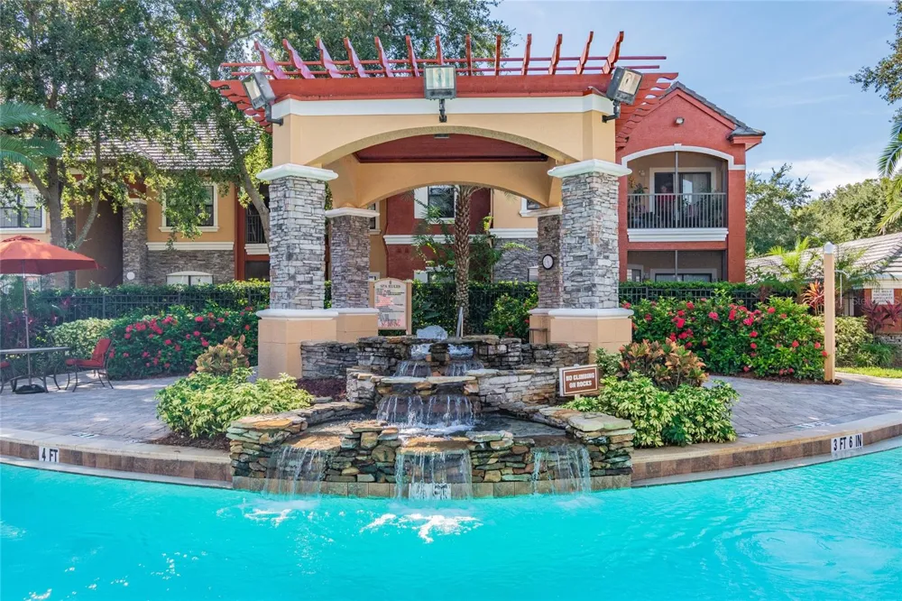 2265 PORTOFINO PLACE #21-212 Palm Harbor, FL 34683