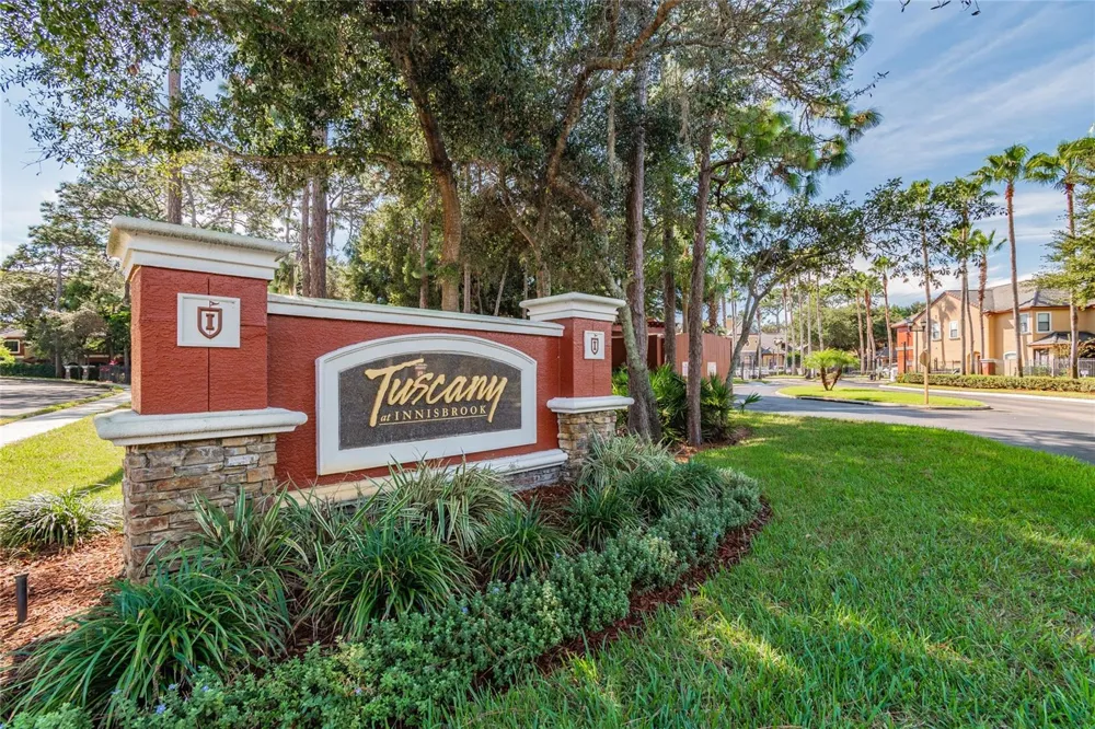 2265 PORTOFINO PLACE #21-212 Palm Harbor, FL 34683