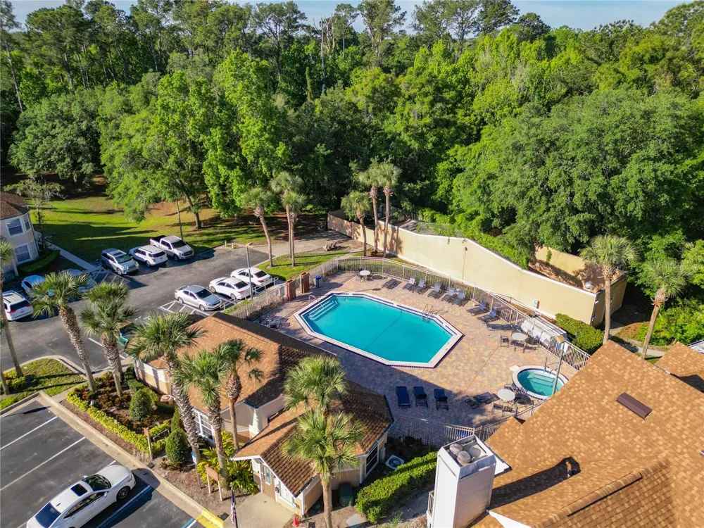 665 YOUNGSTOWN PARKWAY #262 Altamonte Springs, FL 32714