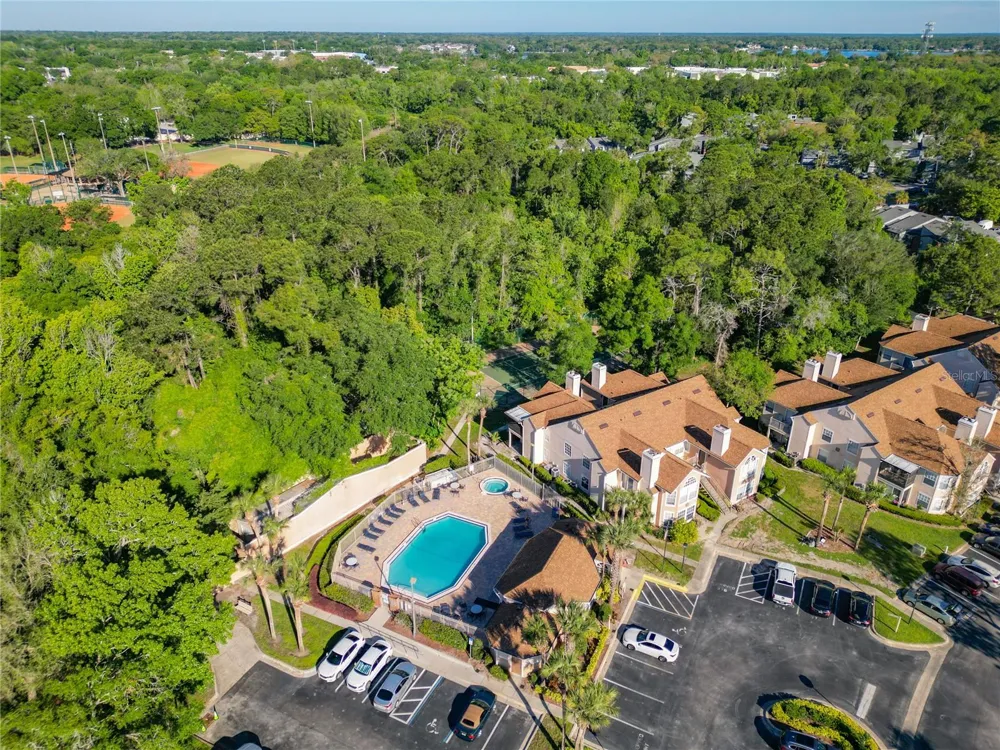 665 YOUNGSTOWN PARKWAY #262 Altamonte Springs, FL 32714