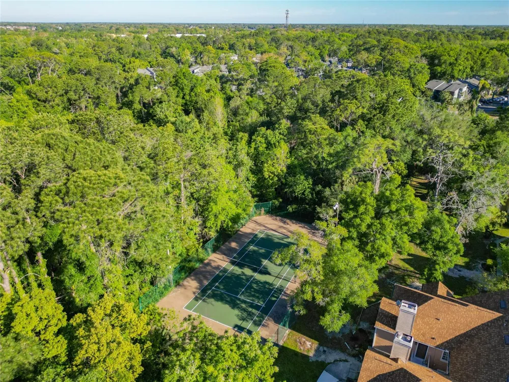 665 YOUNGSTOWN PARKWAY #262 Altamonte Springs, FL 32714