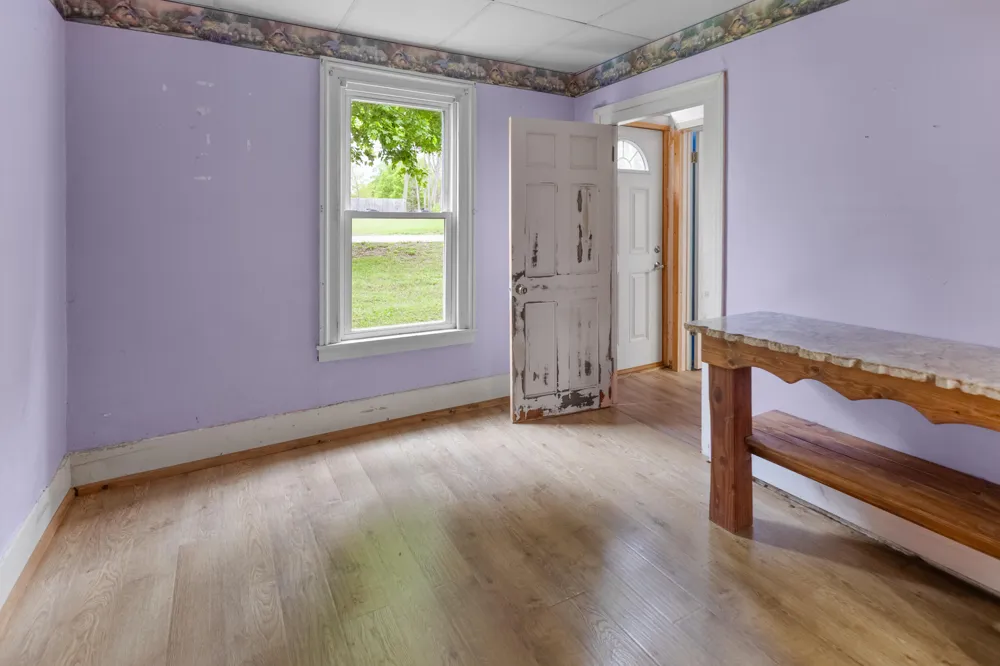 219 Water Street Jonesville, MI 49250