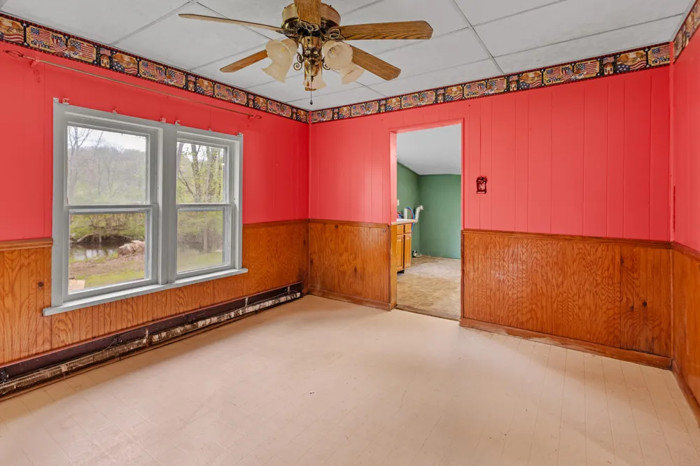 219 Water Street Jonesville, MI 49250