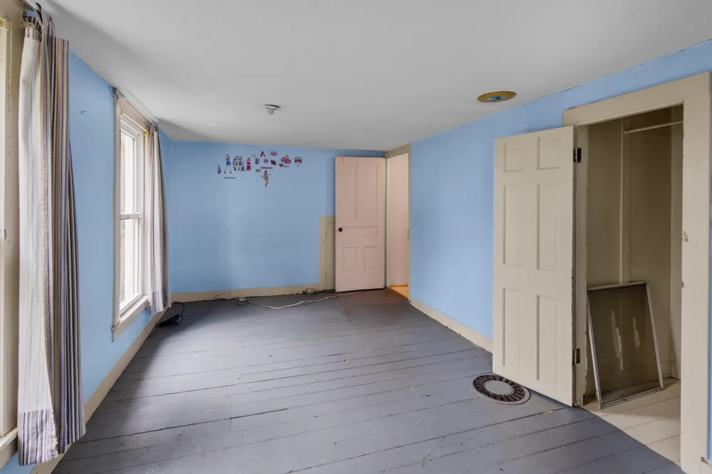 219 Water Street Jonesville, MI 49250