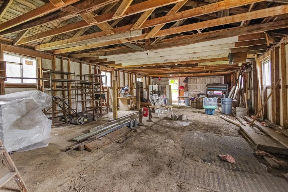219 Water Street Jonesville, MI 49250