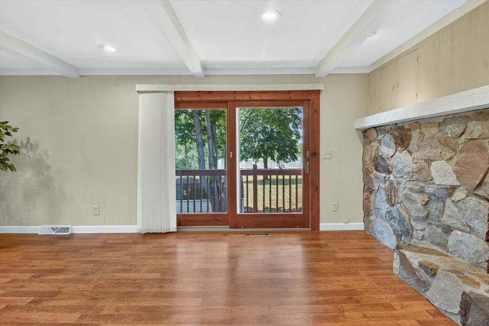 1132 Clubhouse Drive Broomfield Township, MI 48893