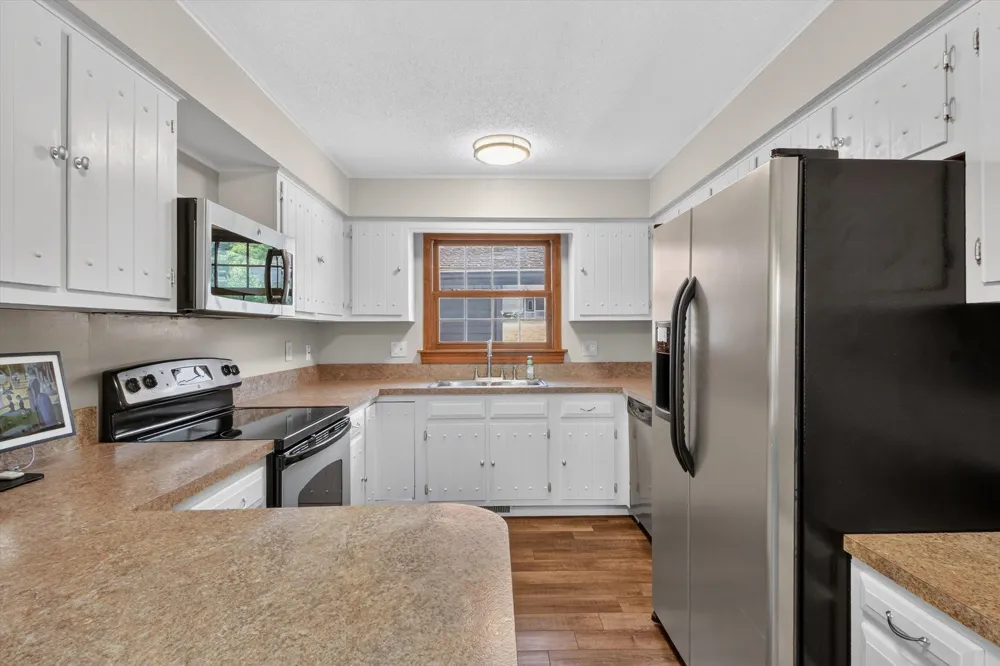 1132 Clubhouse Drive Broomfield Township, MI 48893