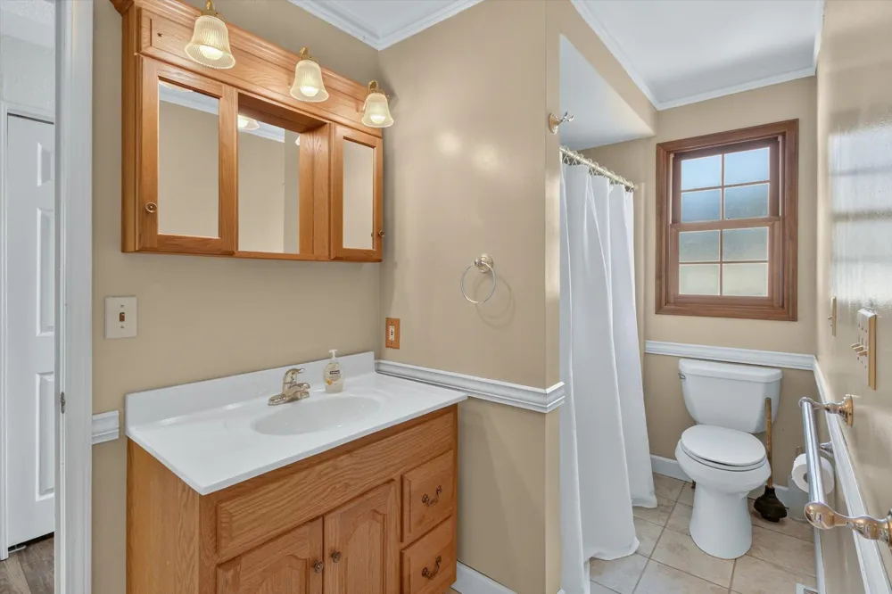1132 Clubhouse Drive Broomfield Township, MI 48893
