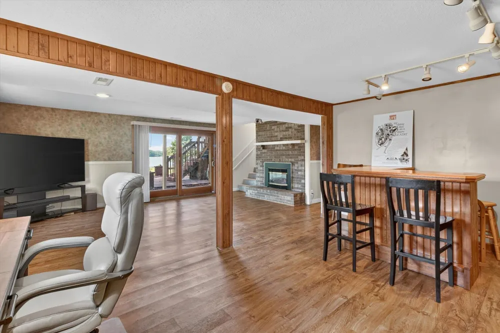 1132 Clubhouse Drive Broomfield Township, MI 48893
