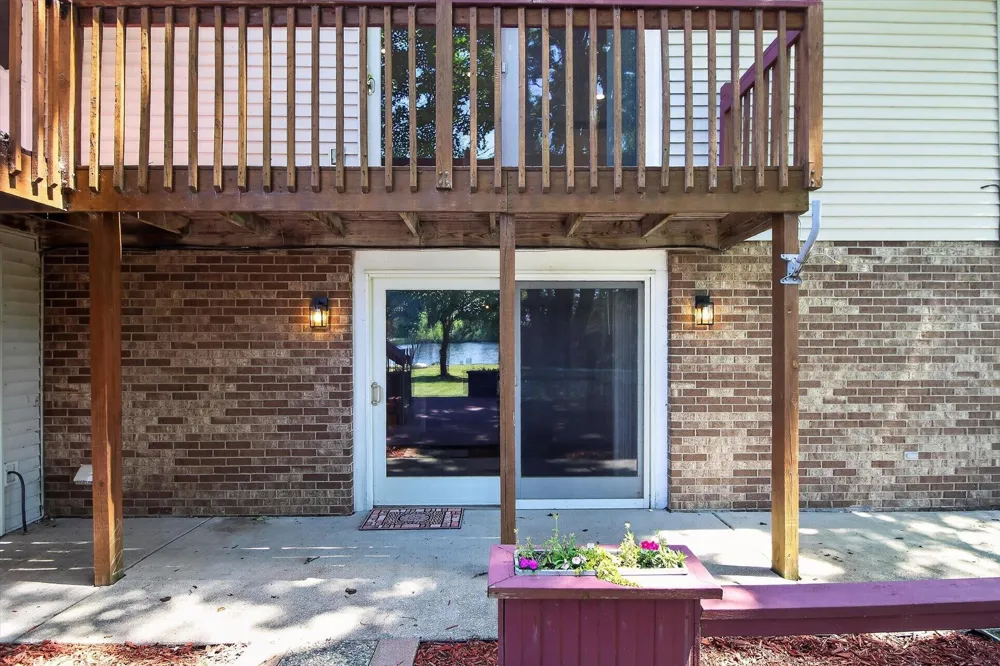 1132 Clubhouse Drive Broomfield Township, MI 48893