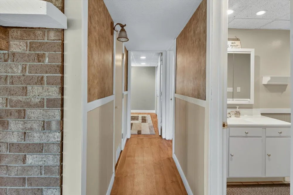 1132 Clubhouse Drive Broomfield Township, MI 48893