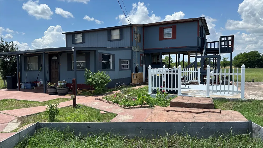 2642 Hwy 84 W Mexia, TX 76667