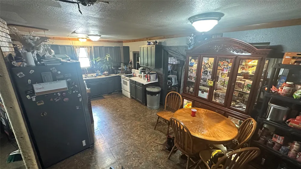 2642 Hwy 84 W Mexia, TX 76667