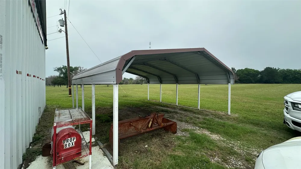 2642 Hwy 84 W Mexia, TX 76667