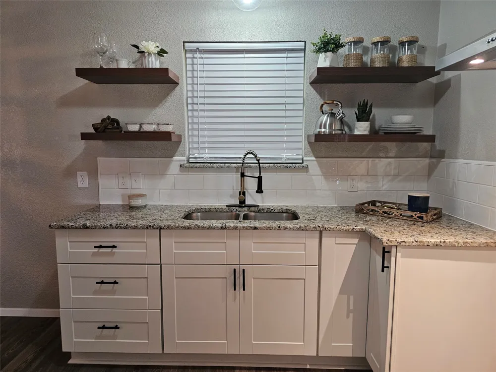 200 E Charles Street Riesel, TX 76682