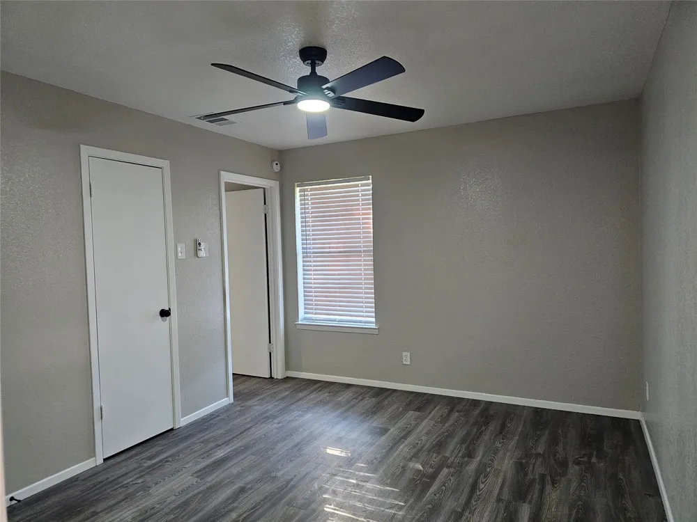 200 E Charles Street Riesel, TX 76682