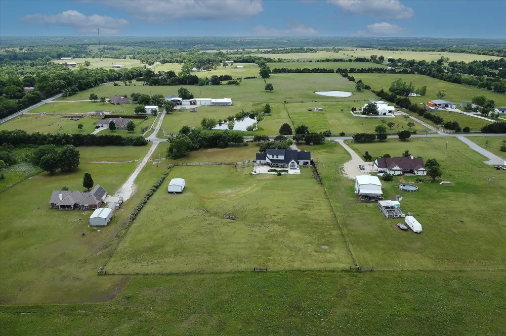 1081 Schneider Road Howe, TX 75459