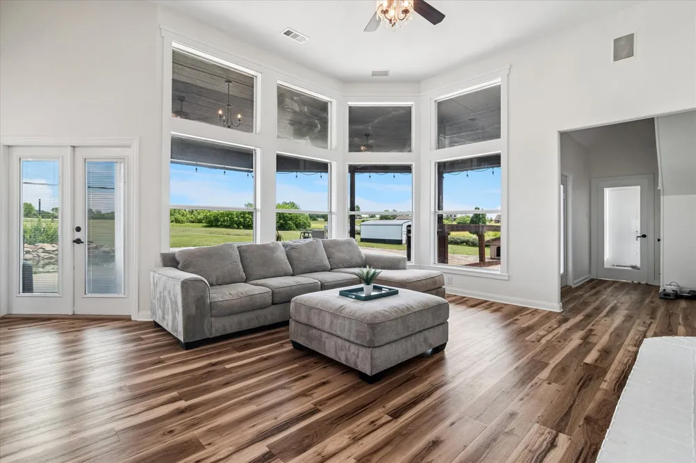 1081 Schneider Road Howe, TX 75459