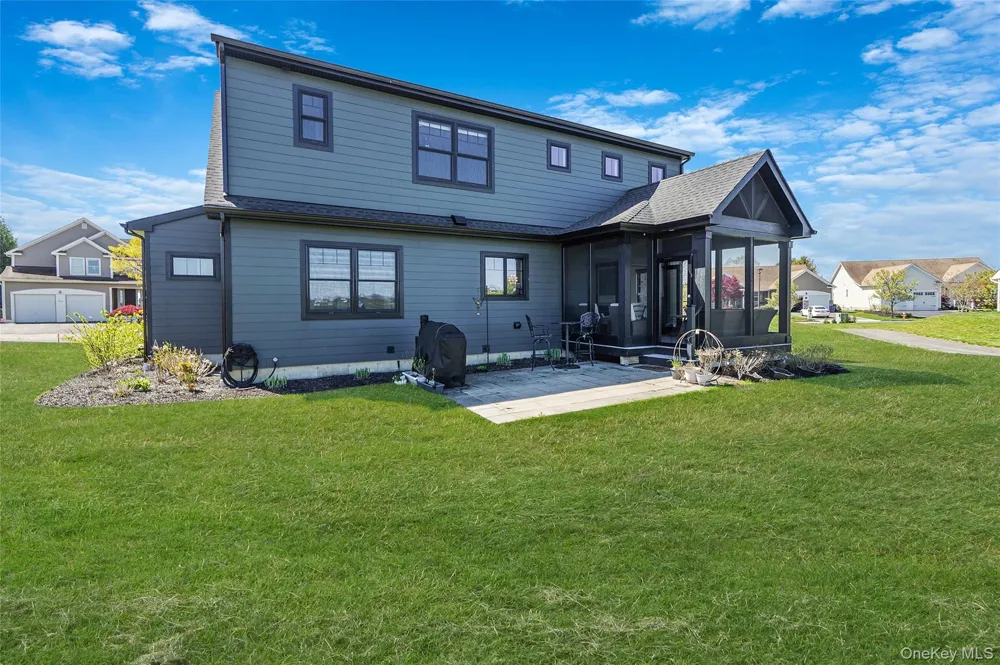 52 Tyler Drive Riverhead, NY 11901