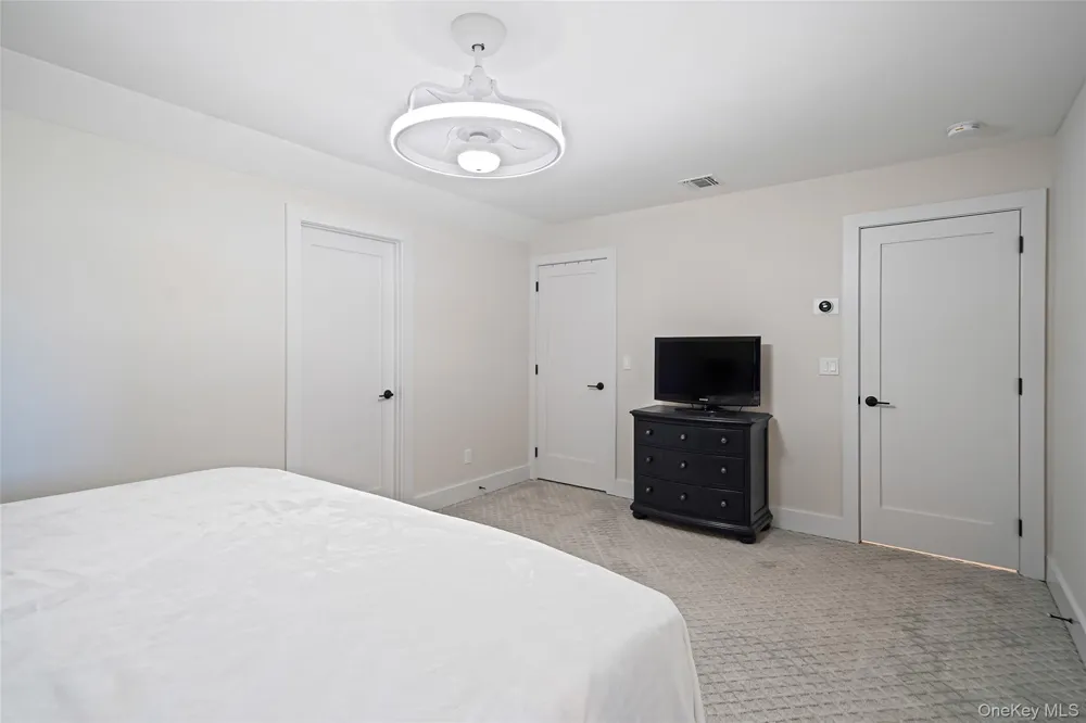 52 Tyler Drive Riverhead, NY 11901