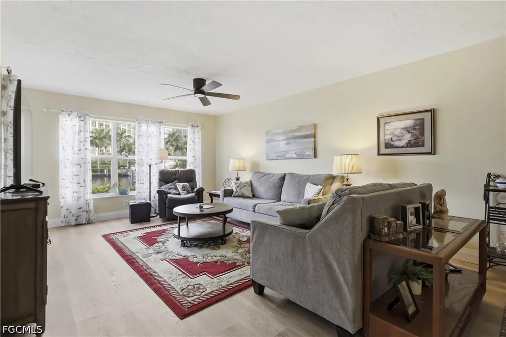 Key Drive #105 North Fort Myers, FL 33903