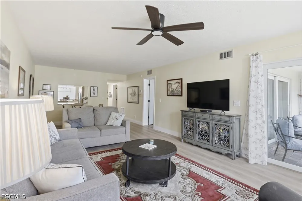 Key Drive #105 North Fort Myers, FL 33903