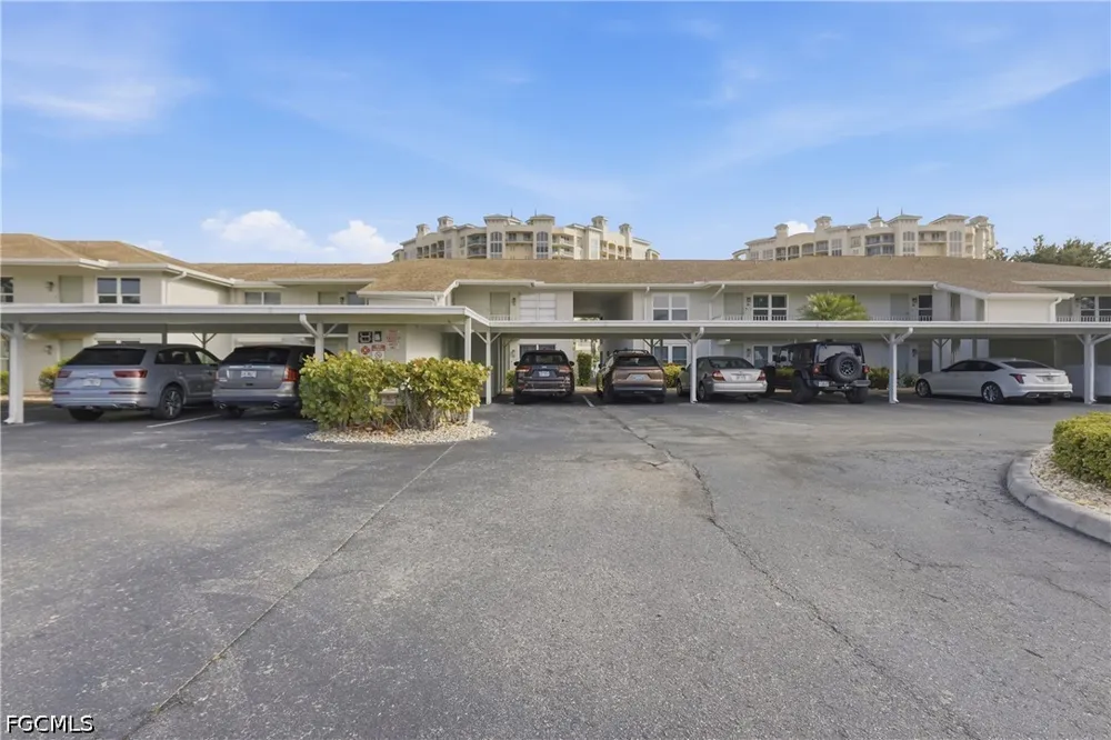 Key Drive #105 North Fort Myers, FL 33903