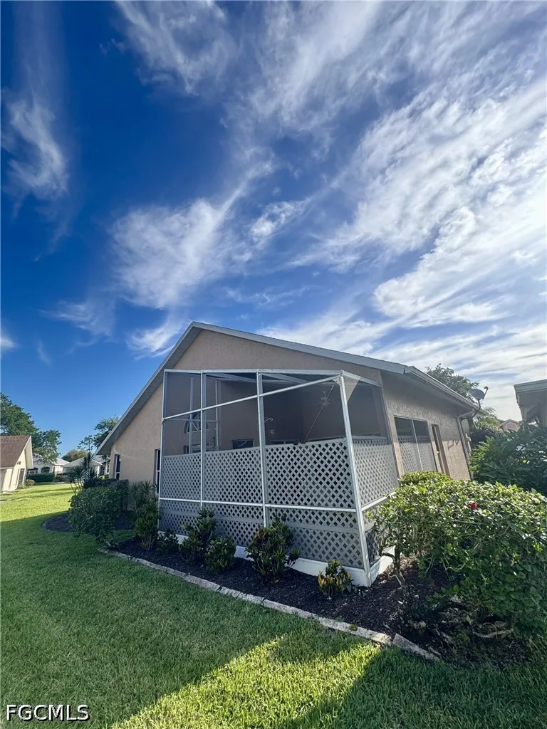 Admiral Court Fort Myers, FL 33912